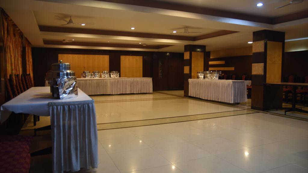 Hotel Maurya Bengalúr Exteriér fotografie