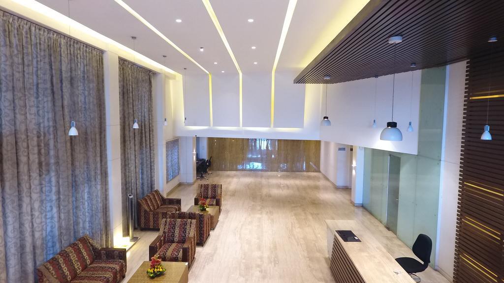 Hotel Maurya Bengalúr Exteriér fotografie